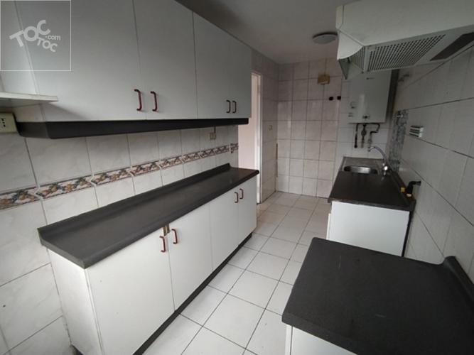 Departamento 3D+2B Metro Simón Bolivar, sin comisión