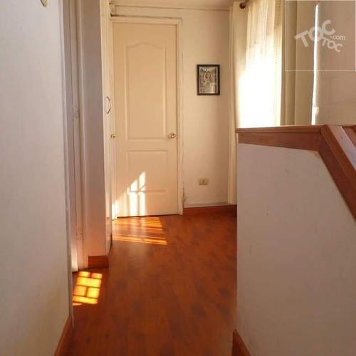 SE VENDE CASA EN RENCA