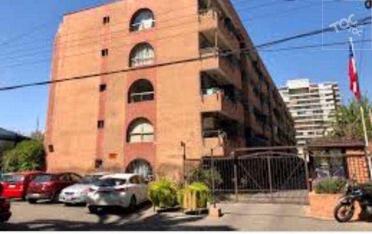 Departamento en Venta Regina Pacis / Campus Oriente UC
