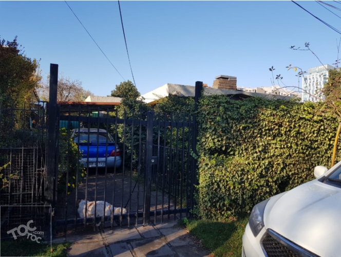 VENTA CASA calle Louisiana/ Alto Las Condes, Vitacura