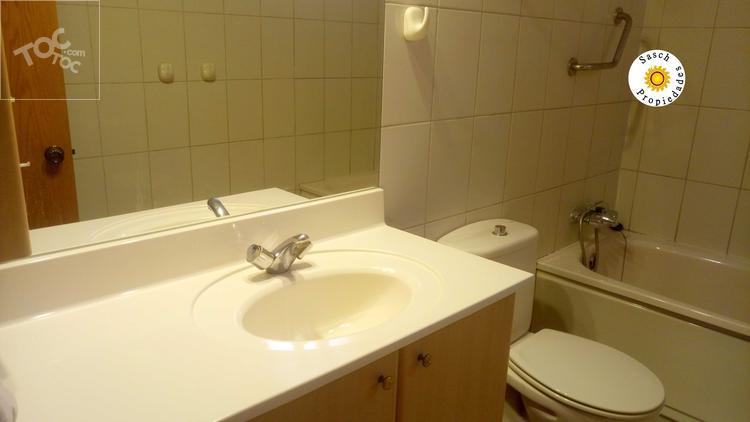 ESPACIOSO DEPARTAMENTO AV.HERNANDO DE AGUIRRE, 3HAB.4BAÑOS.2 ESTAC.CERCA PLAZA LAS LILAS PROVIDENCIA