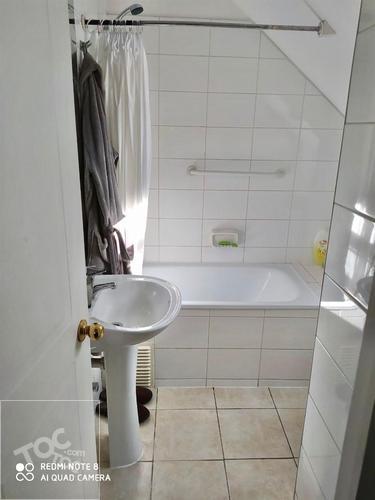 Se vende Casa Jardin Alto 5D 4B