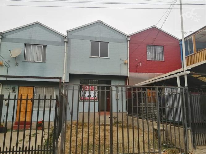 LE FAME VENDE LINDA CASA EN VILLA ALEMANA