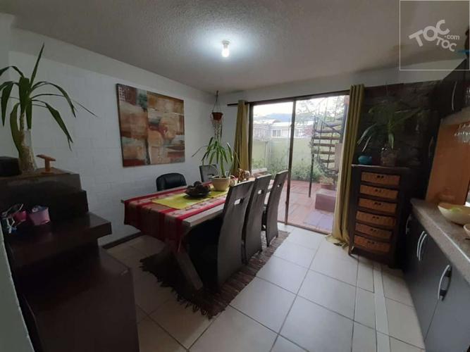 Casa en Condominio Alba de Nos