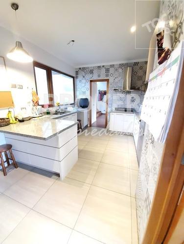 BROKER VENDE CASA LOMAS DE MONTEMAR NUEVA