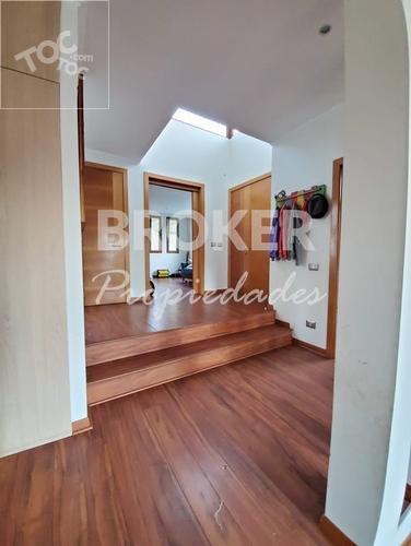 BROKER VENDE CASA LOMAS DE MONTEMAR NUEVA