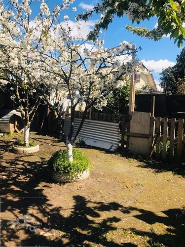SE VENDE CASA DE DOS PISO EN CHILLAN...!!