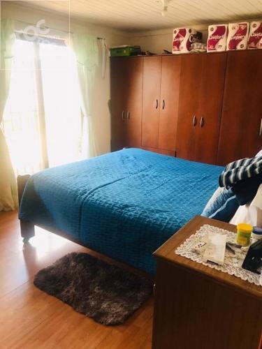 SE VENDE CASA DE DOS PISO EN CHILLAN...!!