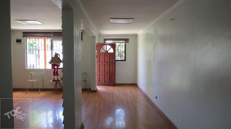 Tannembaun esquina San José