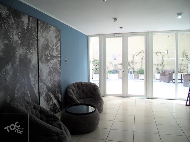 ARRIENDO METRO SANTA LUCIA / CARMEN / MARIN