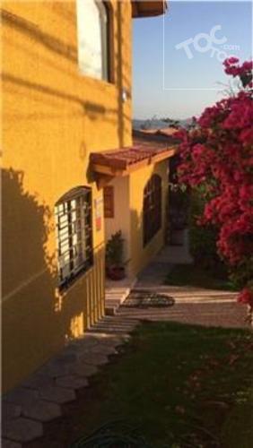 BROKER VENDE CASA JARDIN DEL MAR 4D+4B+PISCINA + VISTA