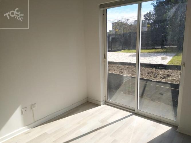 BROKER VENDE LOS ROMEROS CASA NUEVA