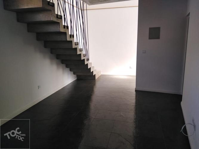 BROKER VENDE LOS ROMEROS CASA NUEVA