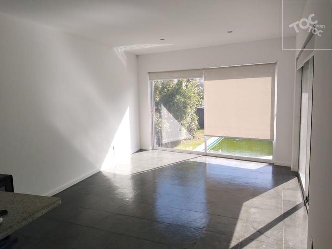 BROKER VENDE LOS ROMEROS CASA NUEVA