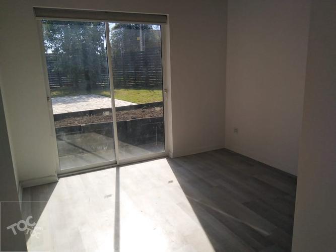 BROKER VENDE LOS ROMEROS CASA NUEVA