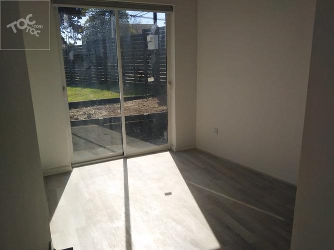 BROKER VENDE LOS ROMEROS CASA NUEVA