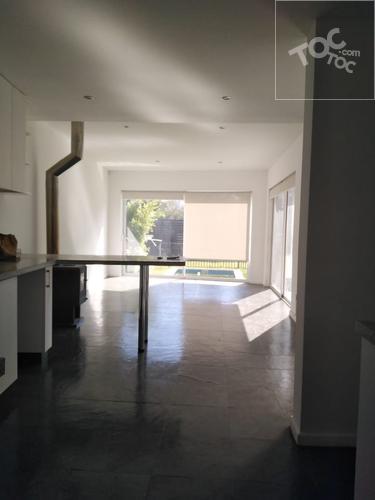 BROKER VENDE LOS ROMEROS CASA NUEVA