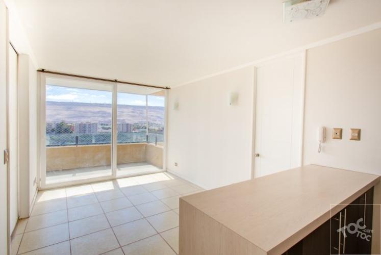 PRECIOSO DEPARTAMENTO EN CONDOMINIO VISTA AZAPA