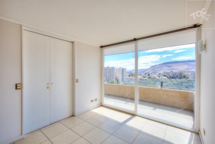 PRECIOSO DEPARTAMENTO EN CONDOMINIO VISTA AZAPA