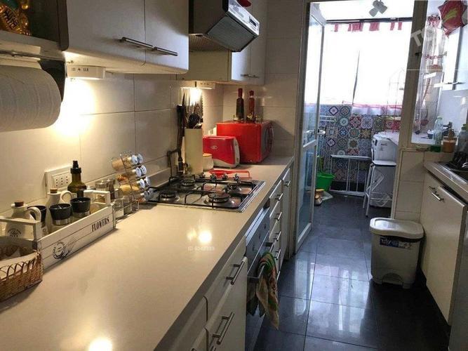 Providencia, Las Orquídeas – Las Lilas, 3D/2B dos estacionamientos, una bodega. SE VENDE