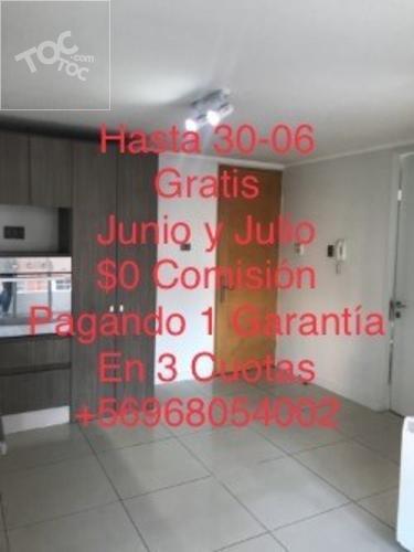 1 Habitación y 1 Baño Sara Del Campo 535 Metro Santa Lucia