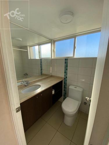 Vendo Departamento 67 Metros cuadrados, Con Estacionamiento