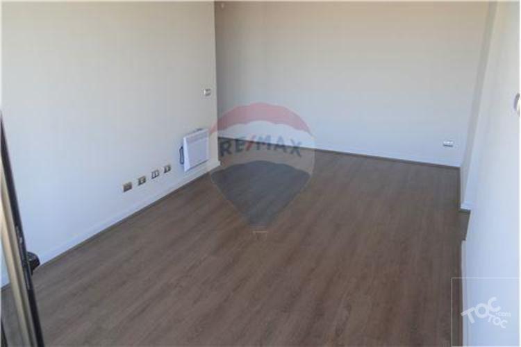Lazo - Parque Gauss II Piso 8