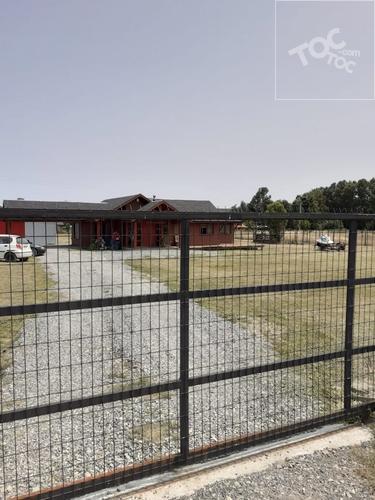 Casa loteo bellavista segunda etapa Emplazada en parcela de 5.000 mts2 con maravillosa vista al volcán Villarrica. La parcela está ubicada a 6 kilómet