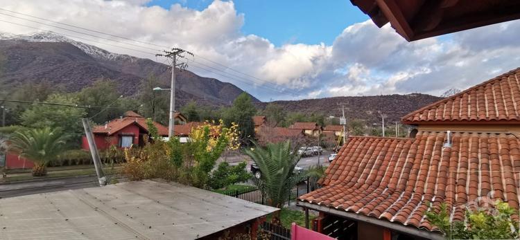 Amplia propiedad en Hacienda el Peñón