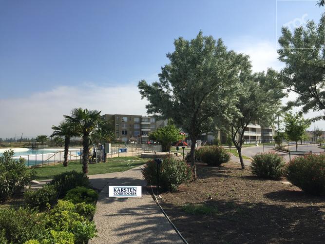 ARRIENDO DEPARTAMENTO 2D 1B CON ESTACIONAMIENTO EN CONDOMINIO LAGUNA NORTE / ZONA DE VALLE GRANDE / ENTRE LAMPA Y QUILICURA