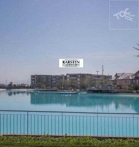 ARRIENDO DEPARTAMENTO 2D 1B CON ESTACIONAMIENTO EN CONDOMINIO LAGUNA NORTE / ZONA DE VALLE GRANDE / ENTRE LAMPA Y QUILICURA