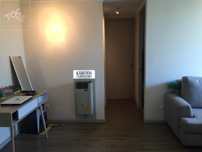 ARRIENDO DEPARTAMENTO 2D 1B CON ESTACIONAMIENTO EN CONDOMINIO LAGUNA NORTE / ZONA DE VALLE GRANDE / ENTRE LAMPA Y QUILICURA
