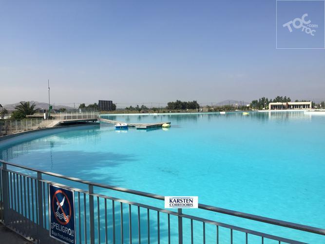 ARRIENDO DEPARTAMENTO 2D 1B CON ESTACIONAMIENTO EN CONDOMINIO LAGUNA NORTE / ZONA DE VALLE GRANDE / ENTRE LAMPA Y QUILICURA