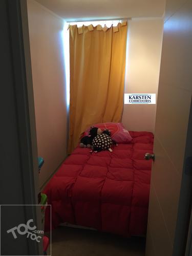 ARRIENDO DEPARTAMENTO 2D 1B CON ESTACIONAMIENTO EN CONDOMINIO LAGUNA NORTE / ZONA DE VALLE GRANDE / ENTRE LAMPA Y QUILICURA