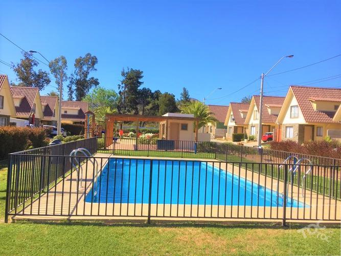 Casa en calle Los Aromos, Peñablanca