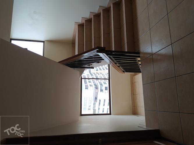 SE ARRIENDA AMPLIO DEPTO. 4D/4B + 2 ESTAC. – MANQUEHUE/COLON