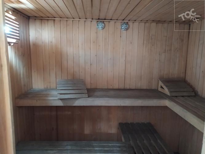 SE ARRIENDA AMPLIO DEPTO. 4D/4B + 2 ESTAC. – MANQUEHUE/COLON