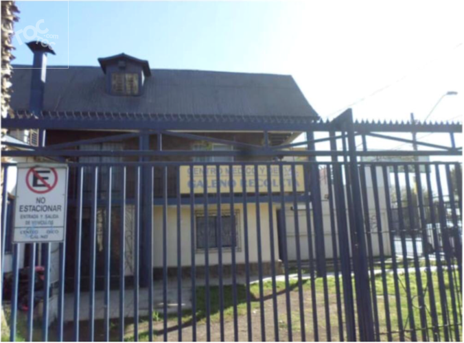 Casa comercial Ideal inversionista se vende con contrato vigente de arriendo M$ 1.200 mes Centro Dental