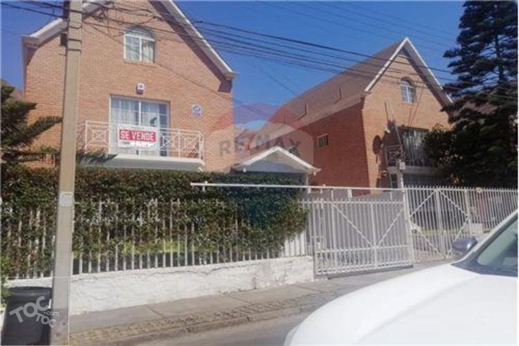 Las Encinas