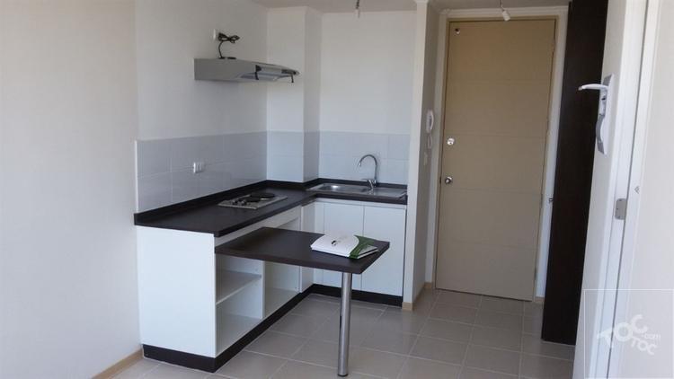 1 Dormitorio, METRO LAS REJAS