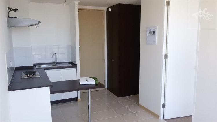 1 Dormitorio, METRO LAS REJAS