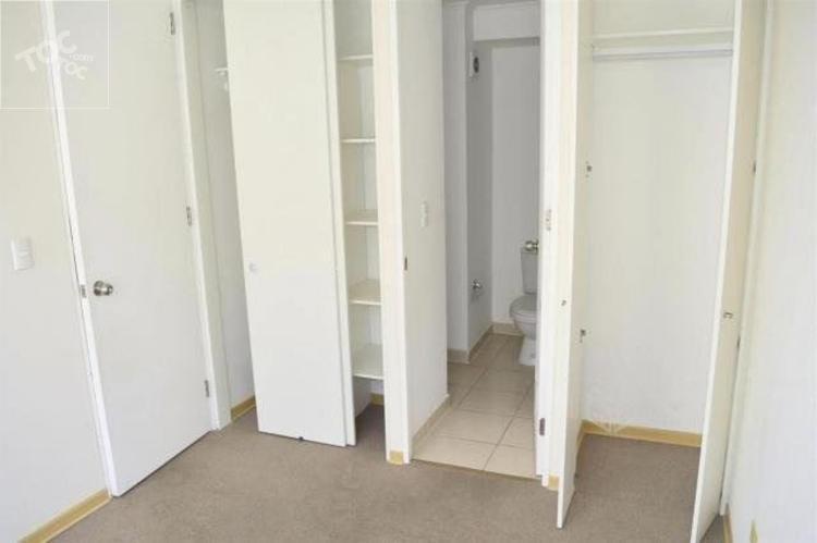 1 Dormitorio, METRO LAS REJAS