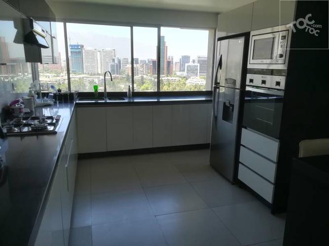 Avenida Vitacura 5560