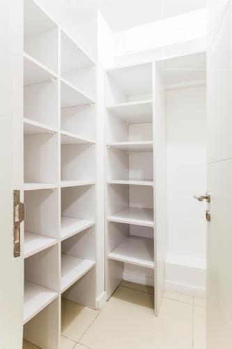 ARRIENDO METRO SANTA LUCIA / SARA DEL CAMPO / CARMEN