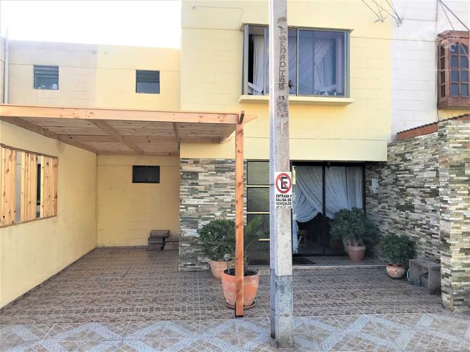 Santa Paula 3950,