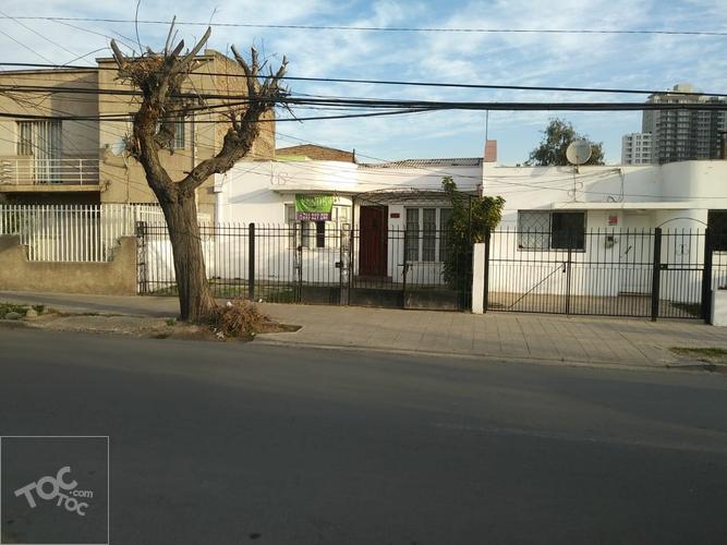 SE VENDE CASA EN DOMINGO SANTA MARIA / INDEPENDENCIA