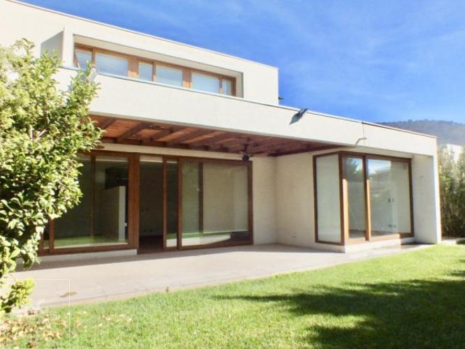 Chamisero, casa mediterránea, la mejor ubicacion