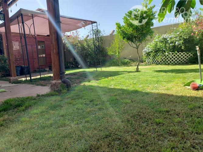 Condominio los Alamos 18516 / San Bernardo