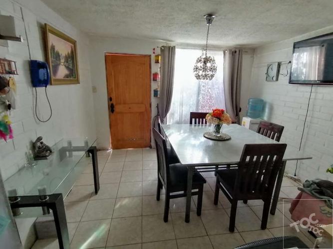 Casa en Villa los Adobes