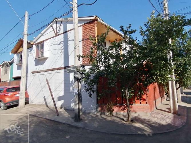 Casa en Villa los Adobes
